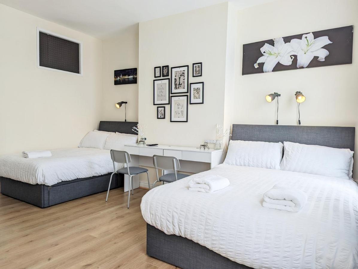 Guest Rooms In Anfiled Near Stadium, Free Parking Liverpool Buitenkant foto